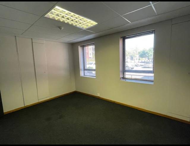 BUSINESS PROPERTY TO RENT IN SOUTHDOWNS